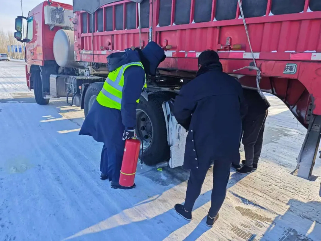 女人与公狍交酡女免费