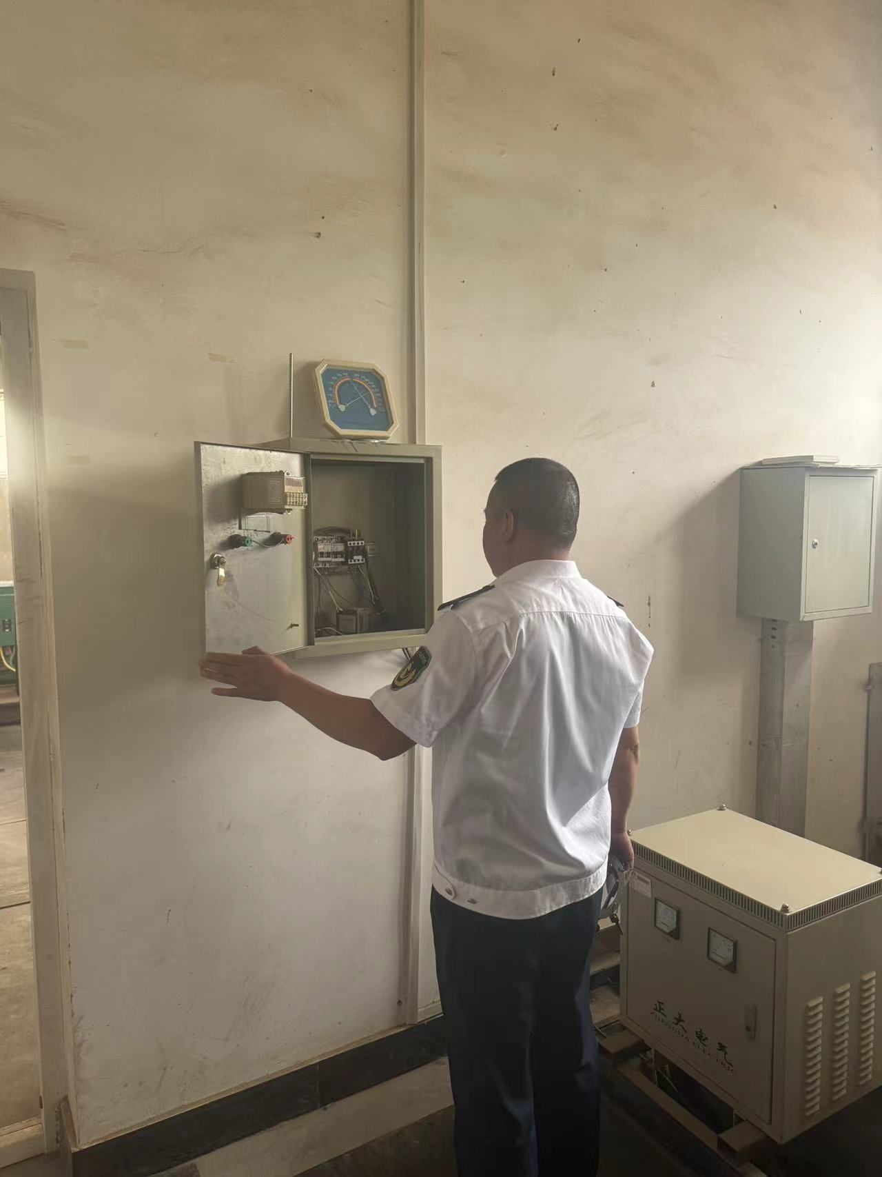 女人与公狍交酡女免费