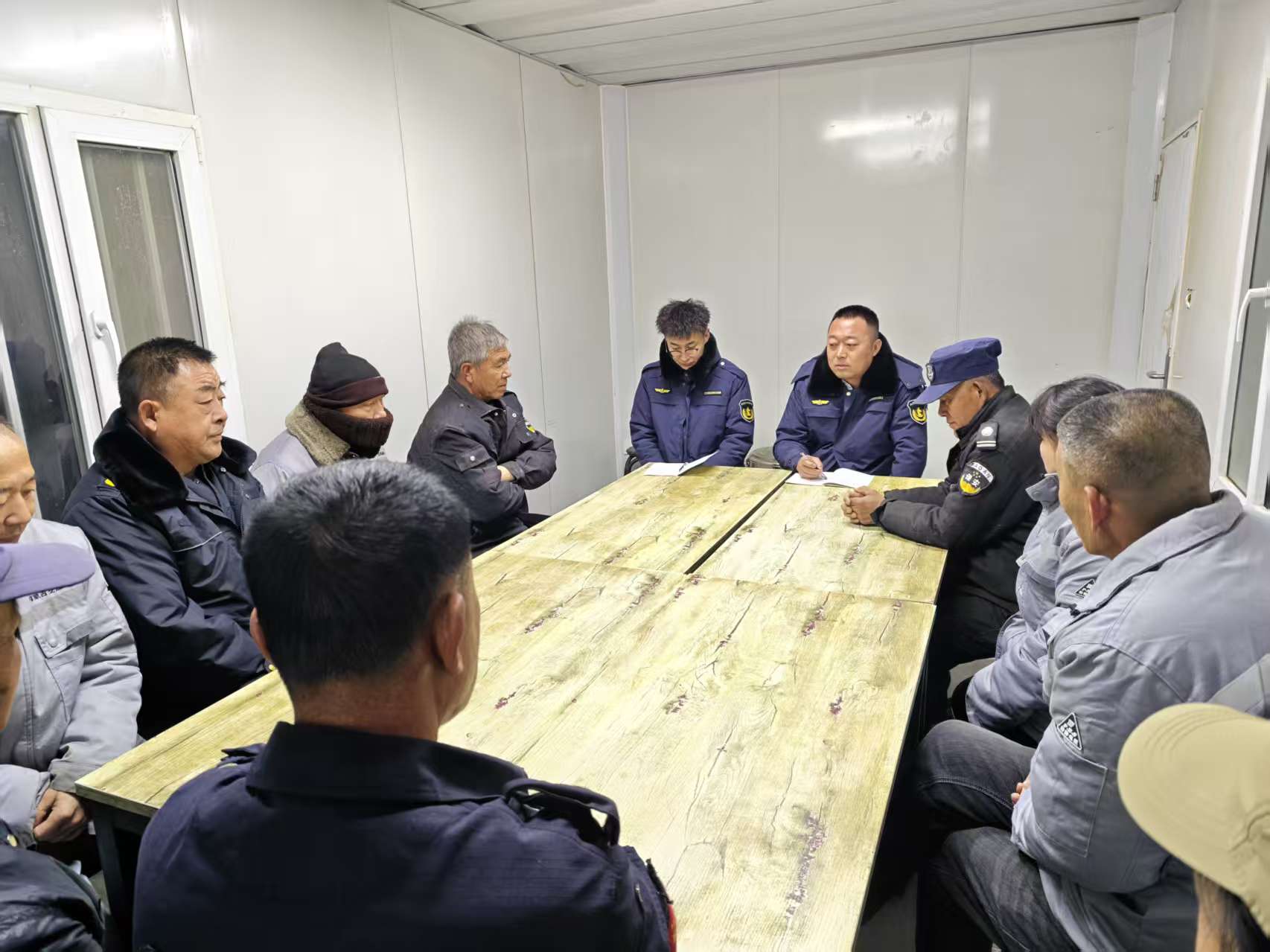 女人与公狍交酡女免费