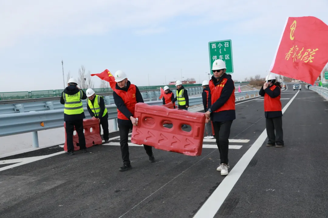 女人与公狍交酡女免费
