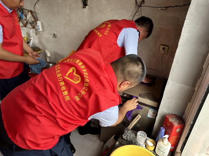 女人与公狍交酡女免费