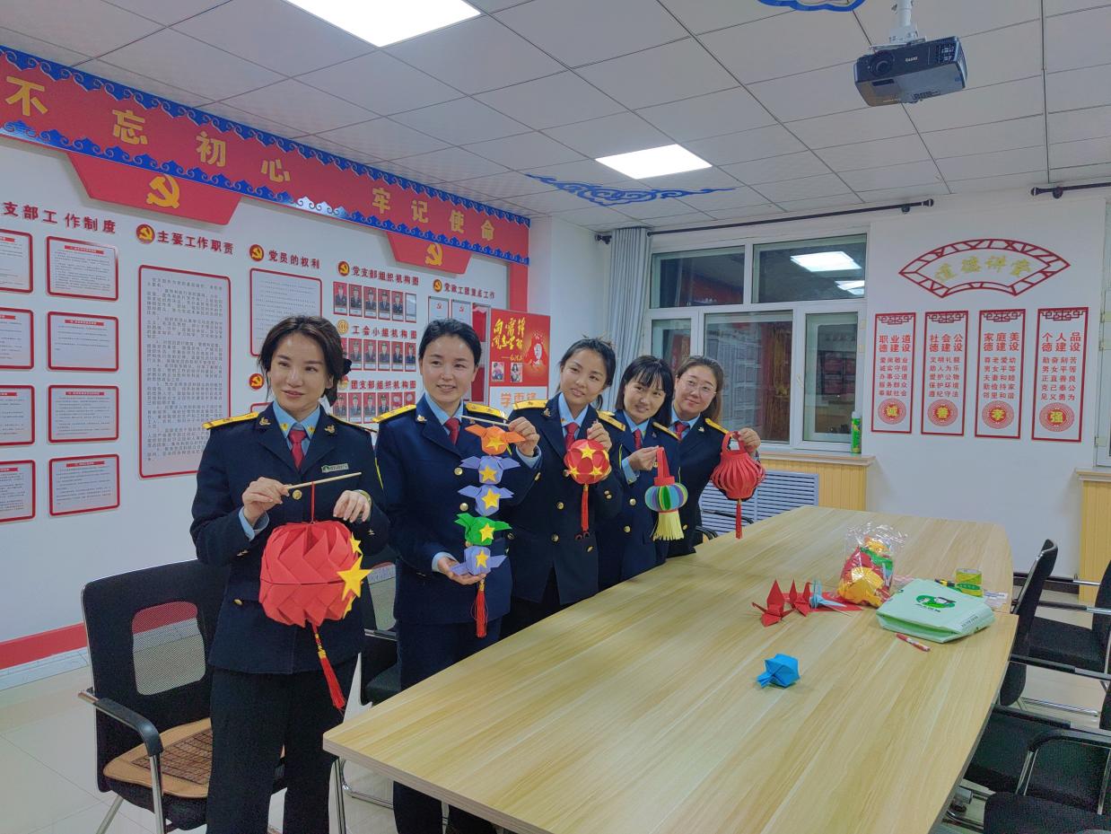 女人与公狍交酡女免费