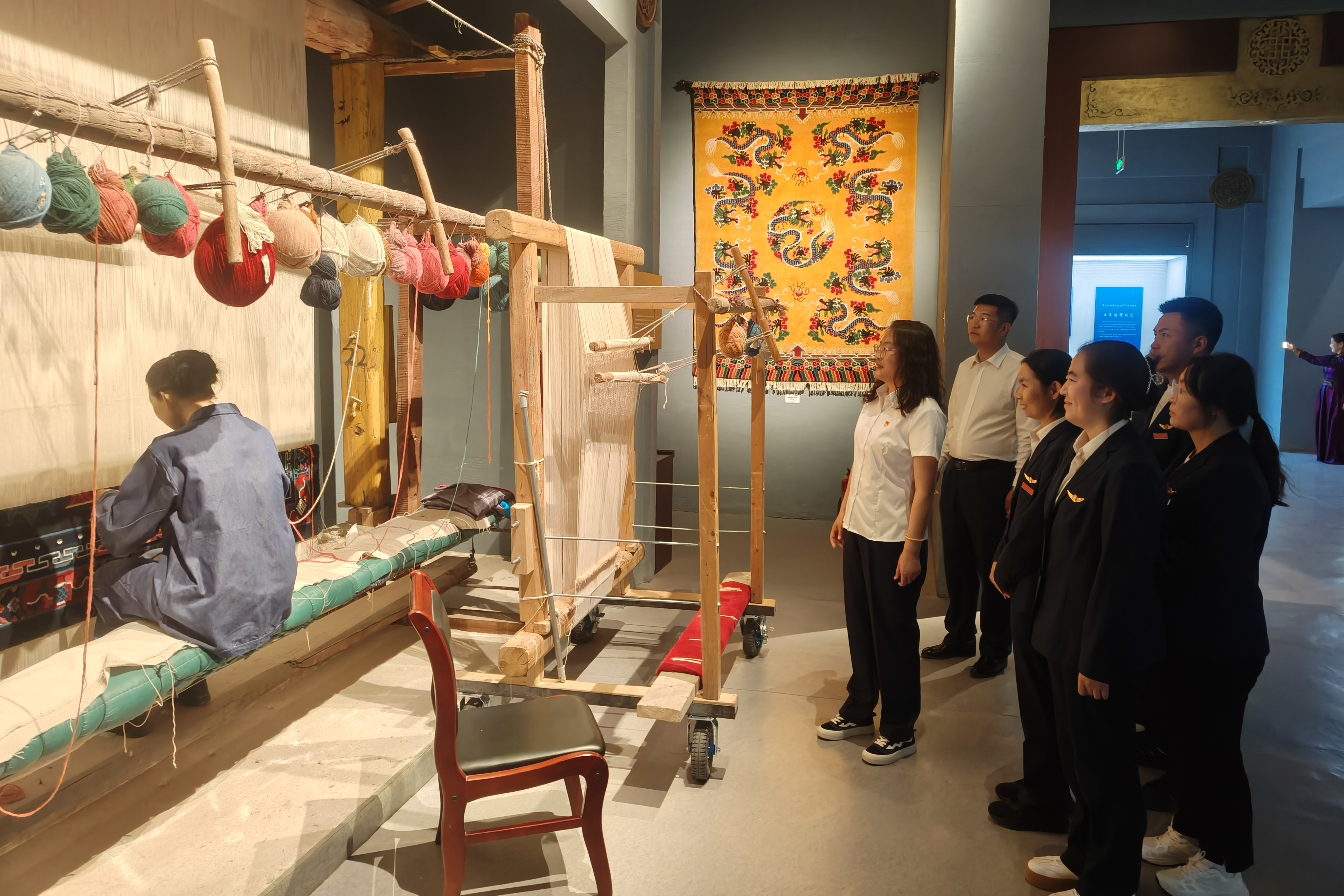 女人与公狍交酡女免费