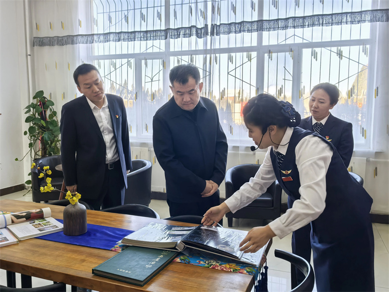 女人与公狍交酡女免费