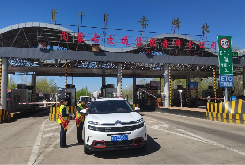 女人与公狍交酡女免费