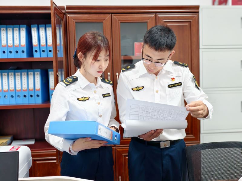 女人与公狍交酡女免费