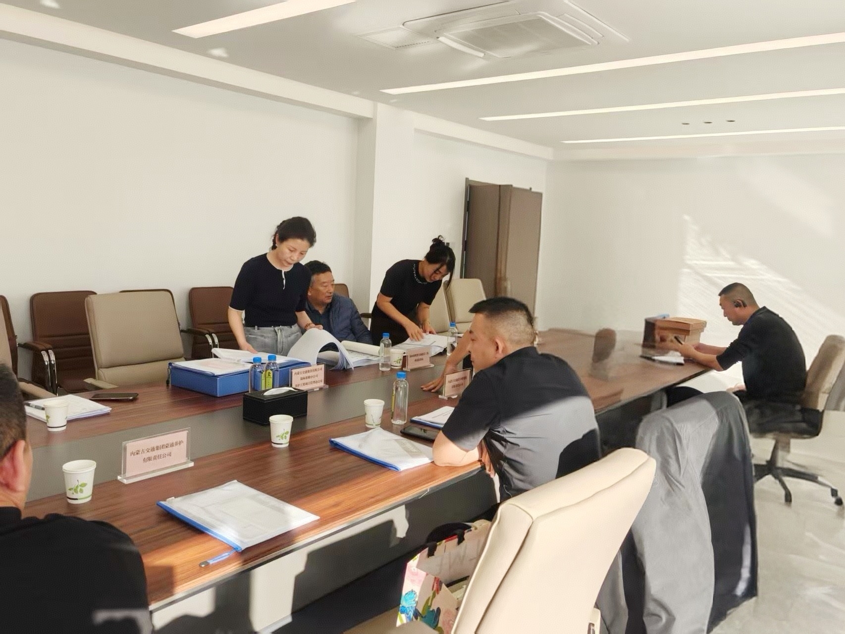 女人与公狍交酡女免费