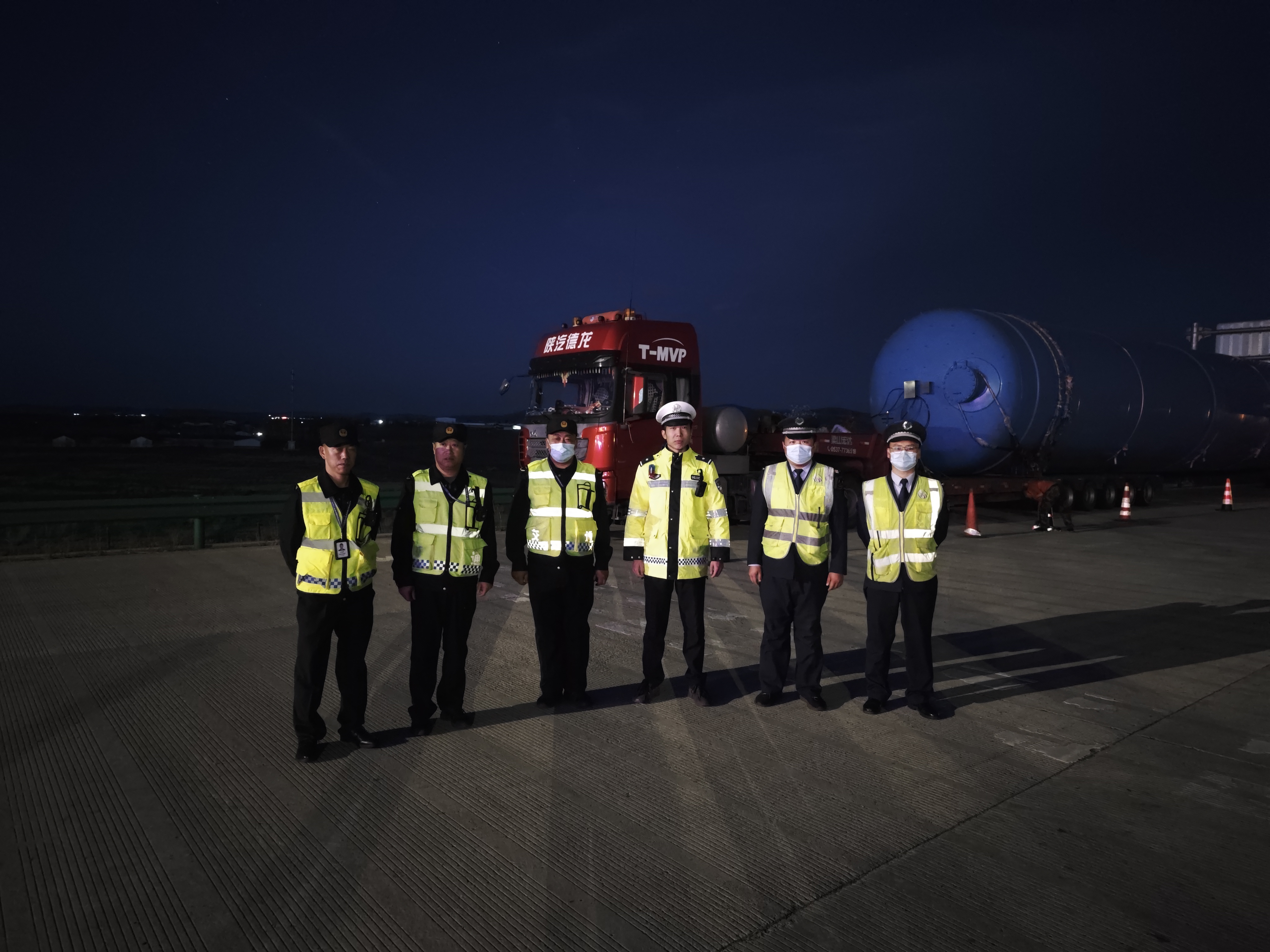 女人与公狍交酡女免费