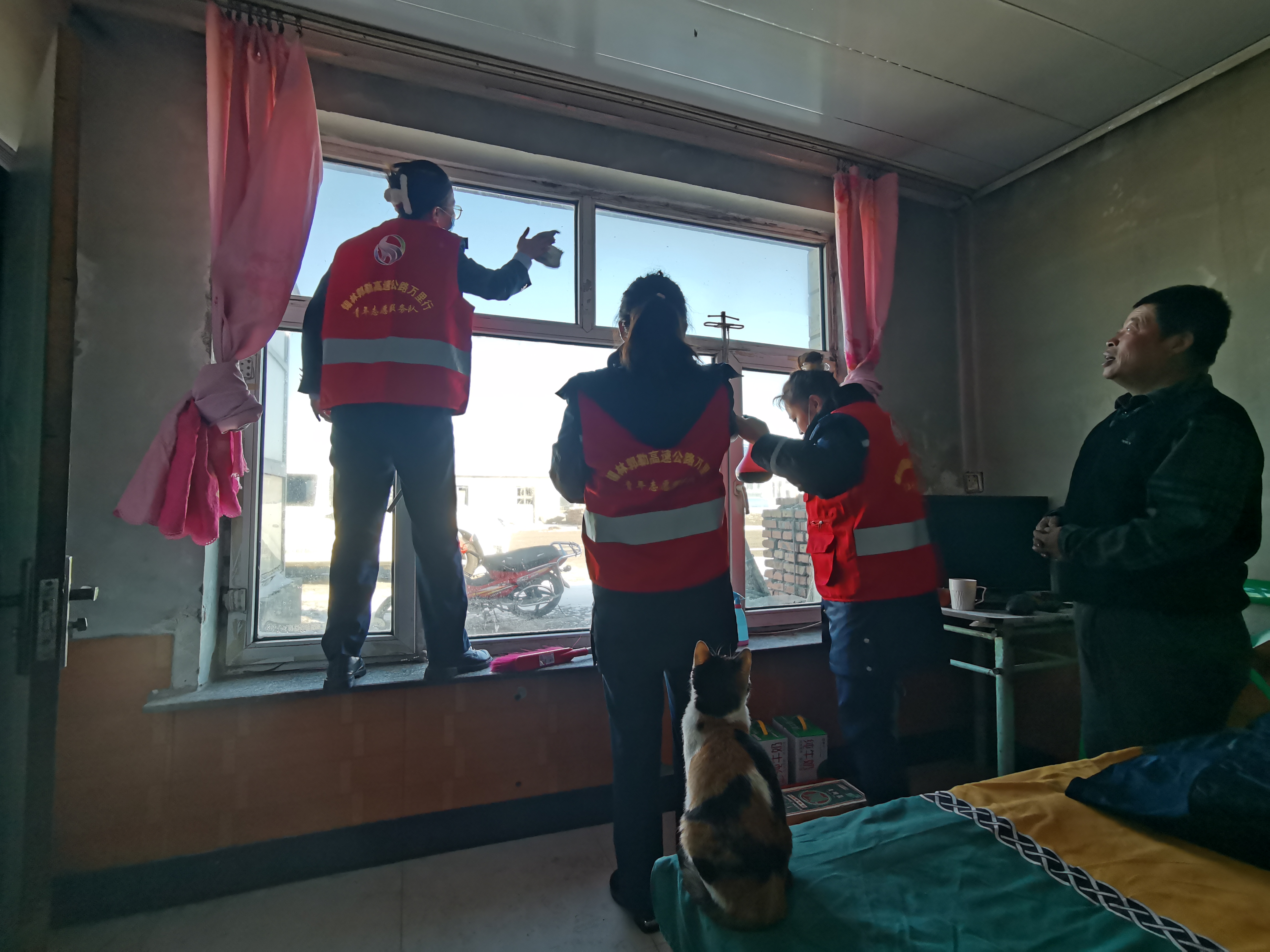 女人与公狍交酡女免费