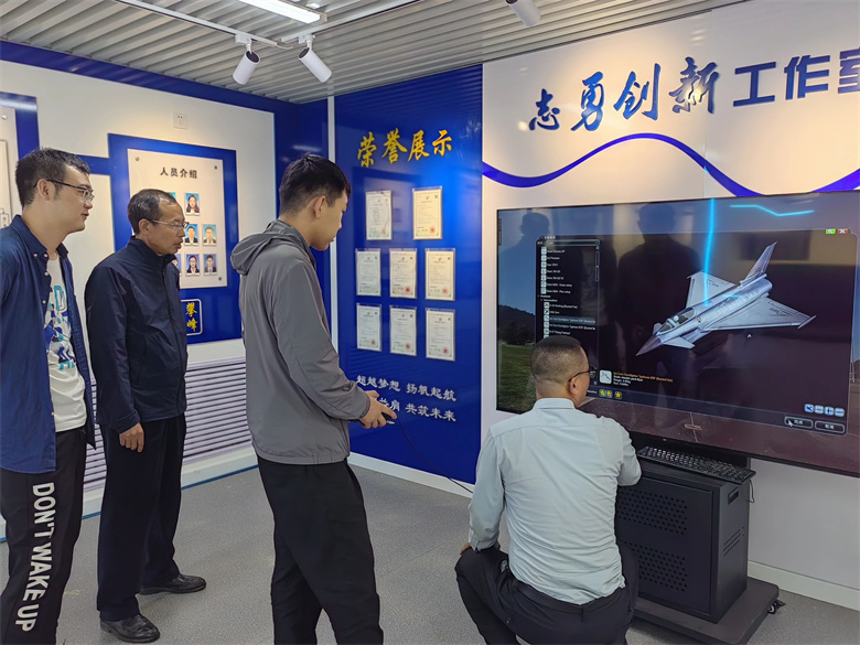 女人与公狍交酡女免费