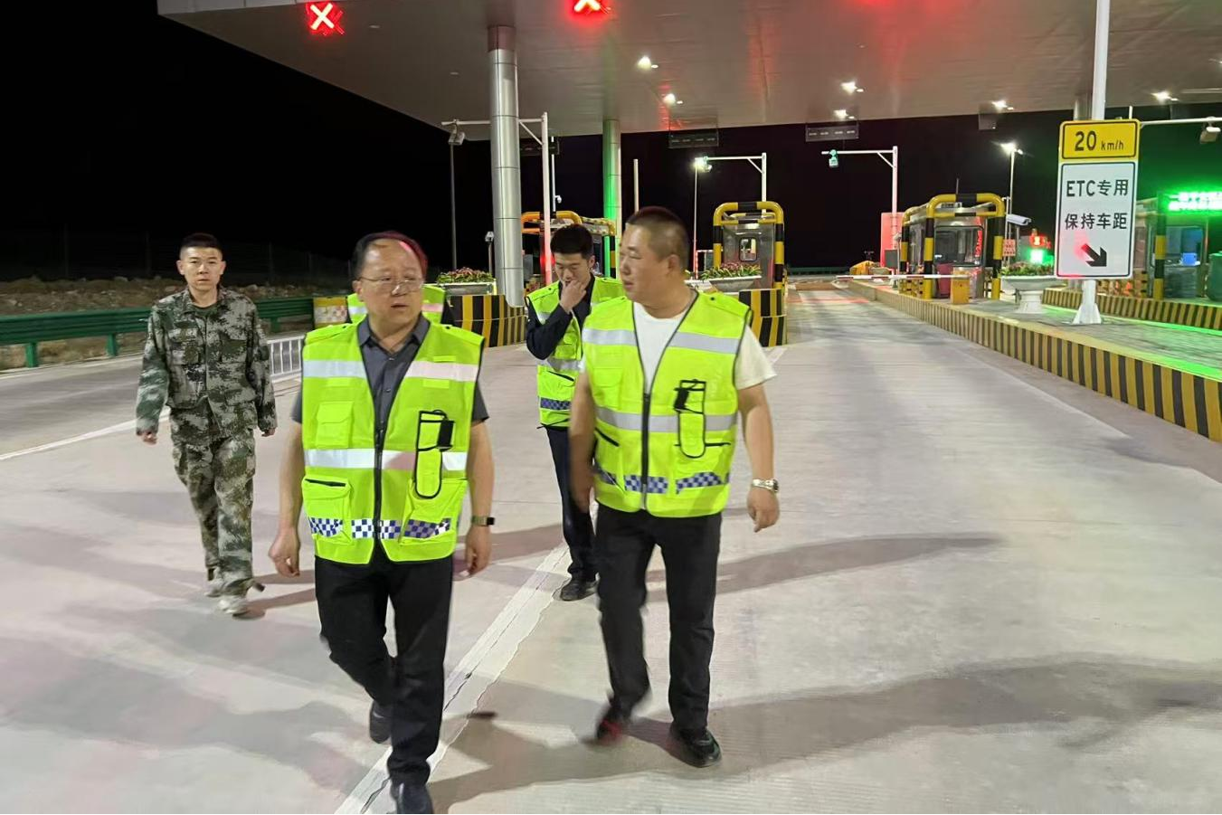 女人与公狍交酡女免费