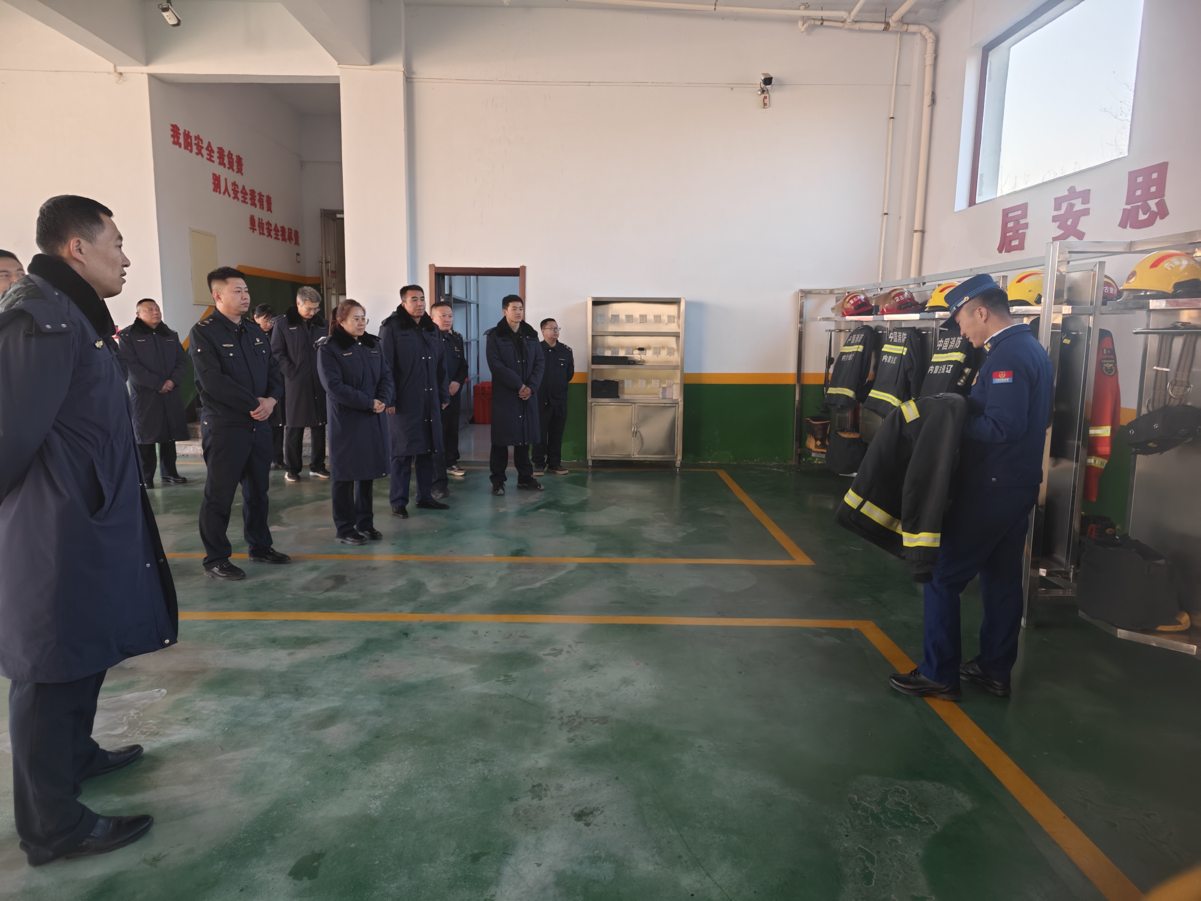 女人与公狍交酡女免费