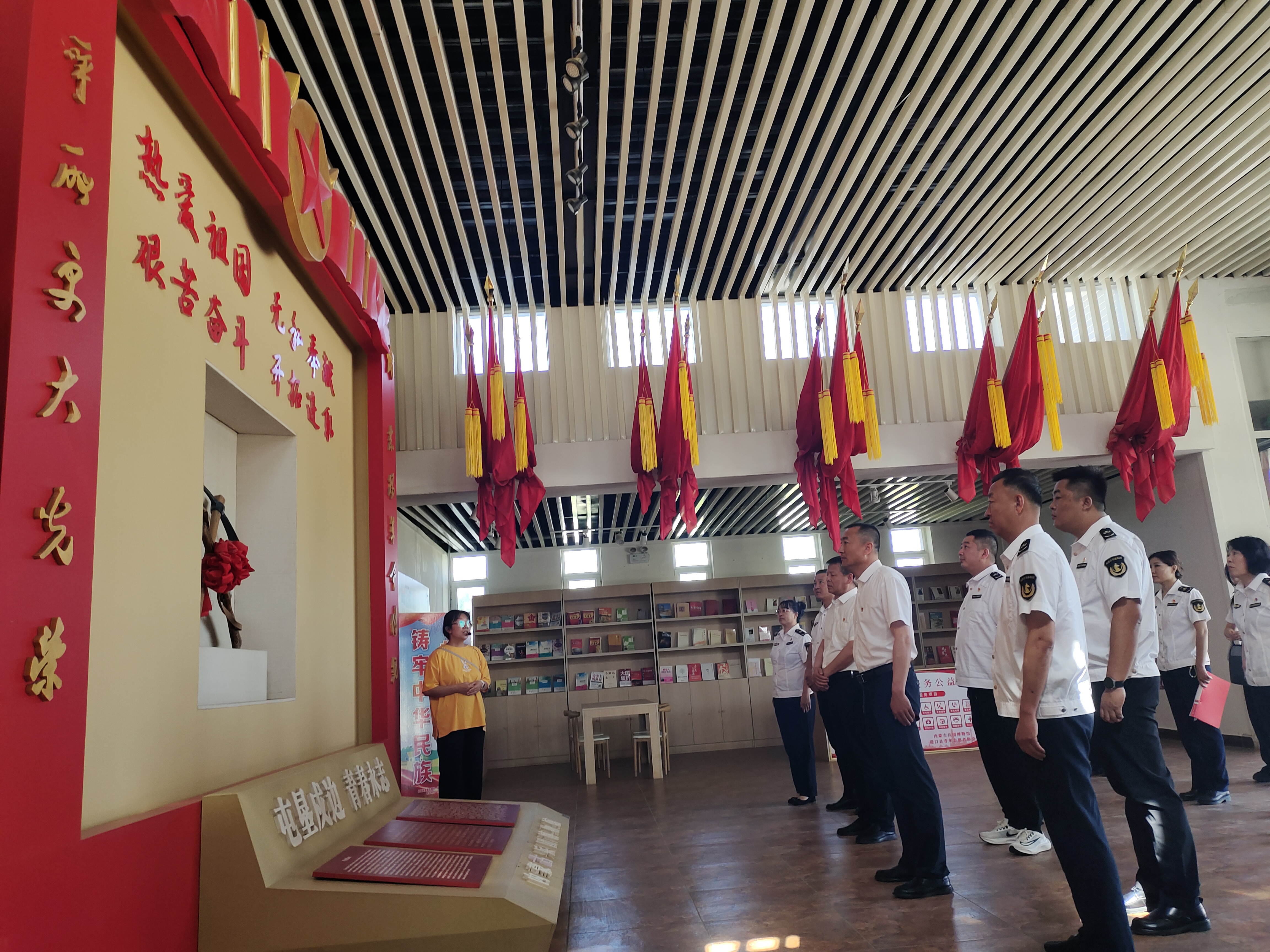 女人与公狍交酡女免费