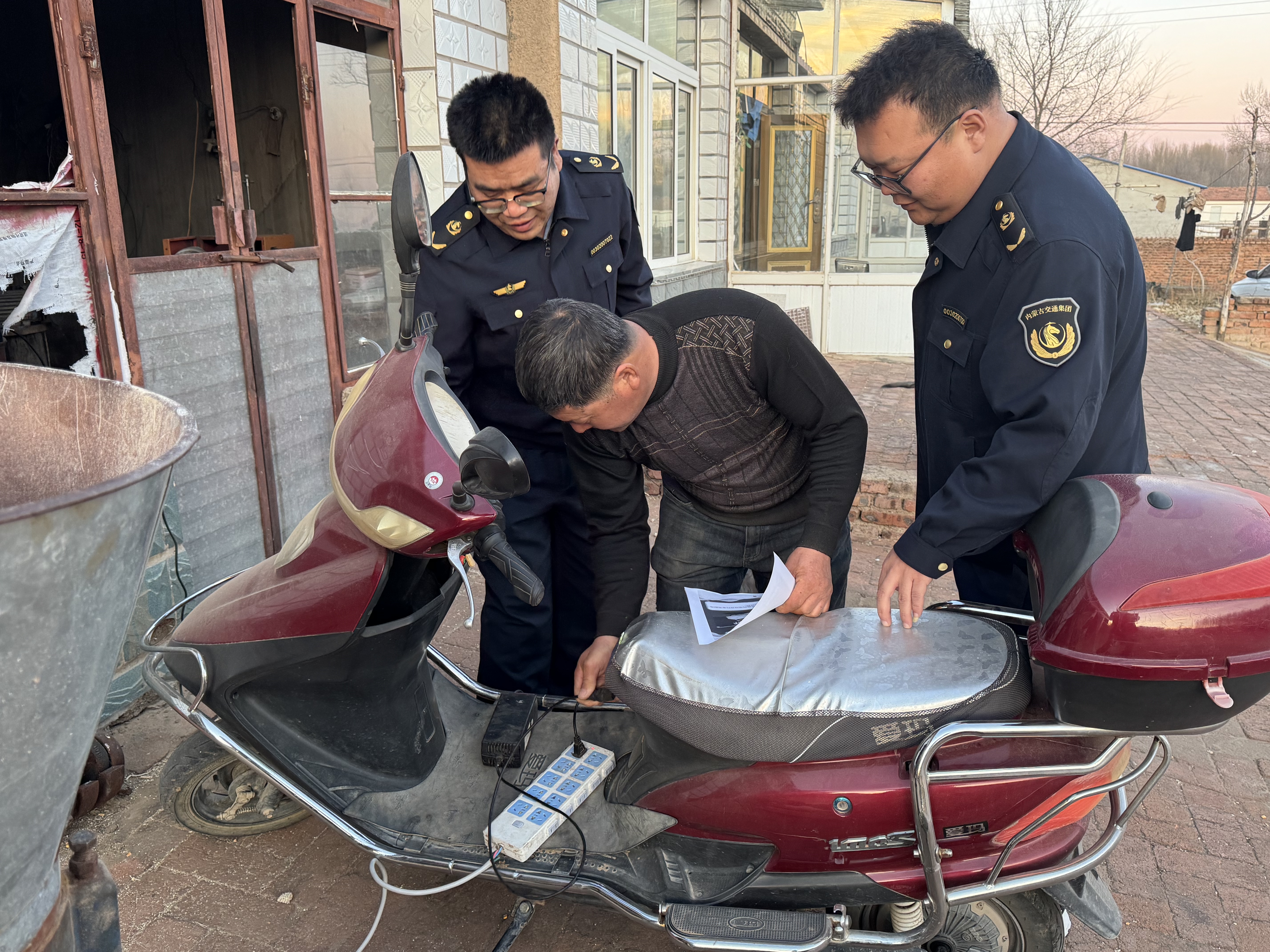 女人与公狍交酡女免费