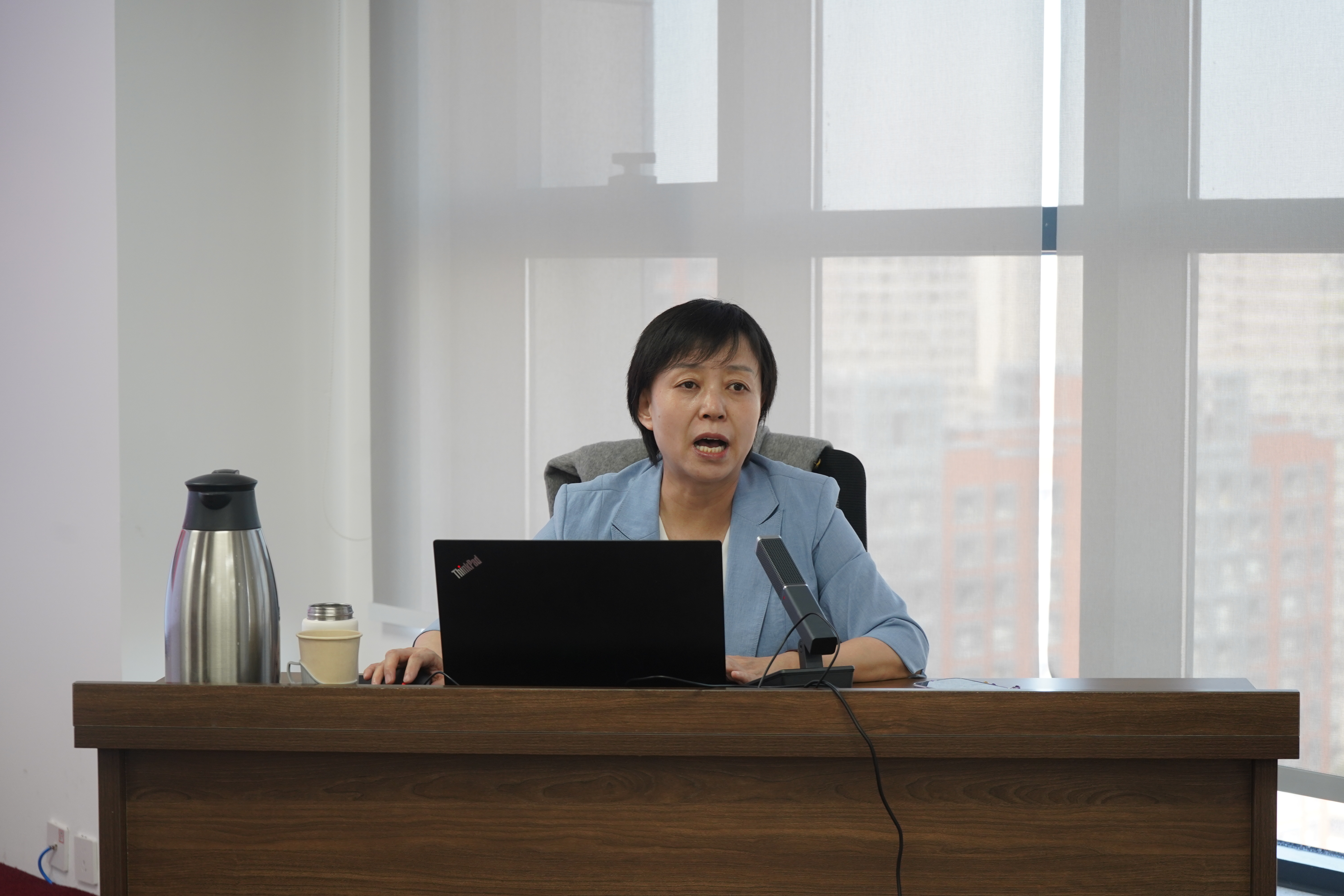 女人与公狍交酡女免费