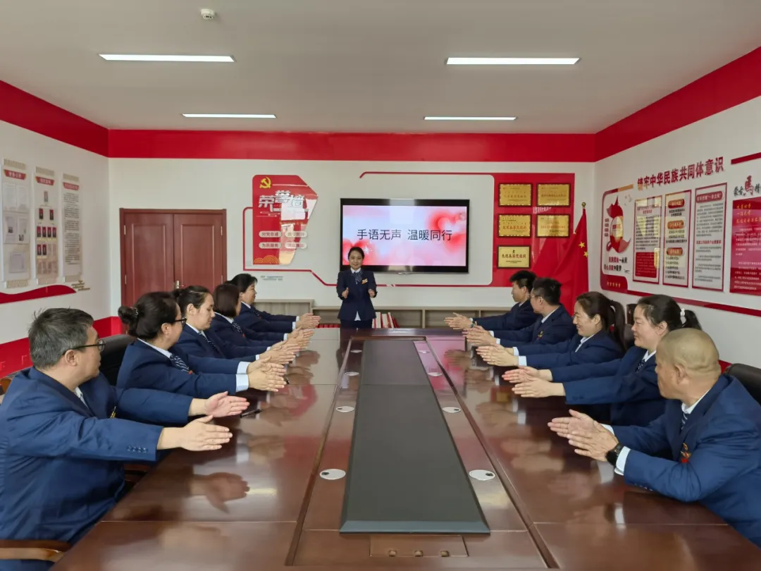 女人与公狍交酡女免费