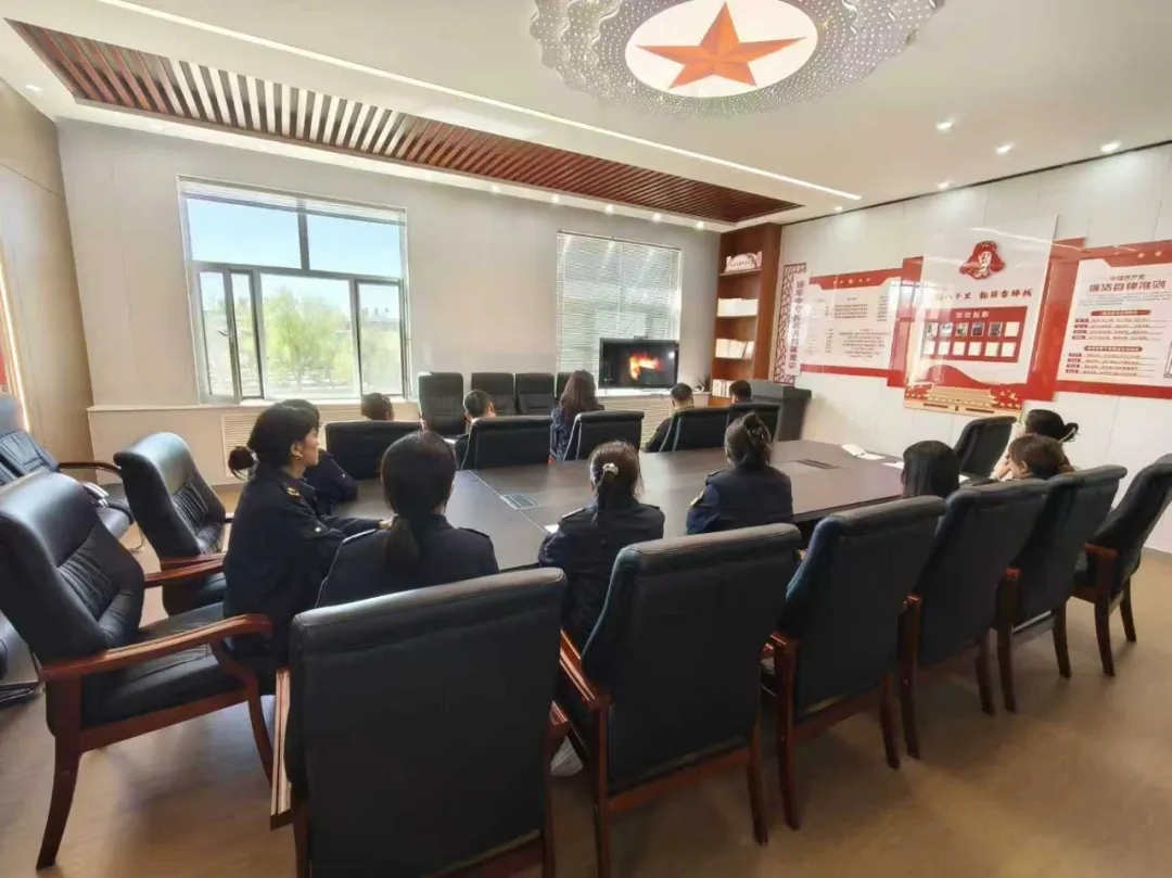 女人与公狍交酡女免费