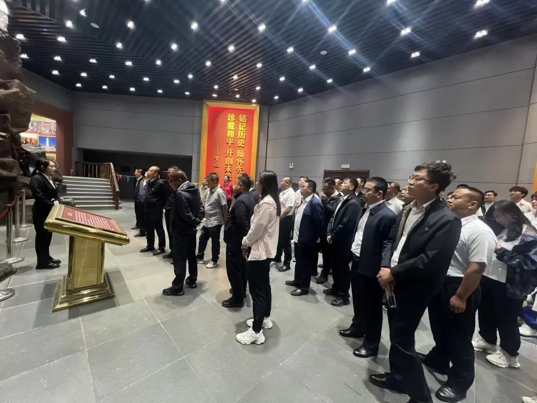 女人与公狍交酡女免费