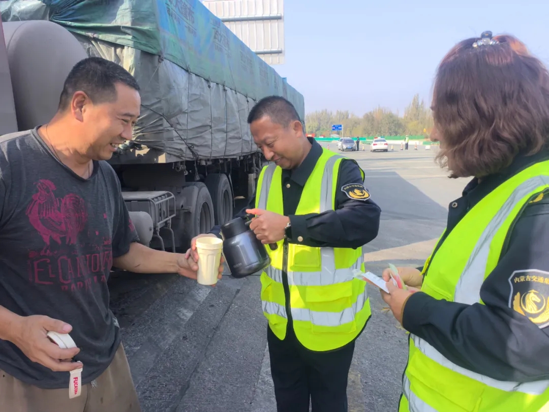 女人与公狍交酡女免费