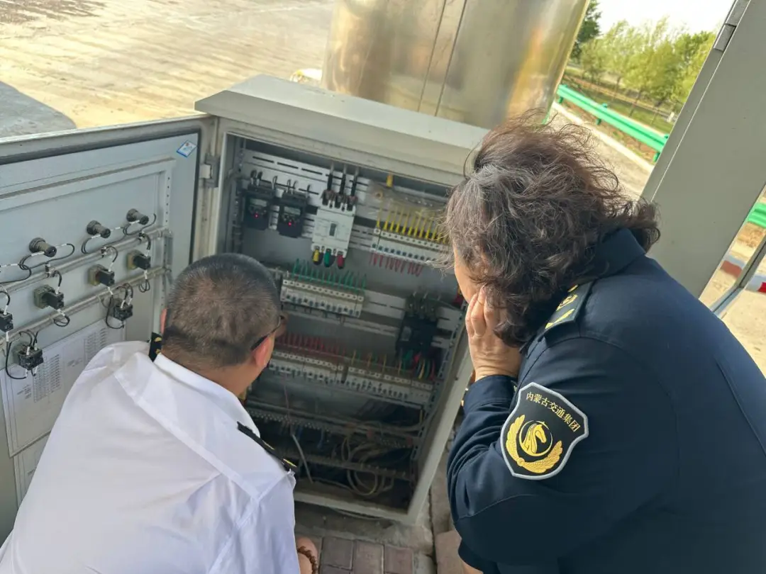 女人与公狍交酡女免费