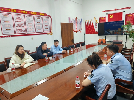 女人与公狍交酡女免费