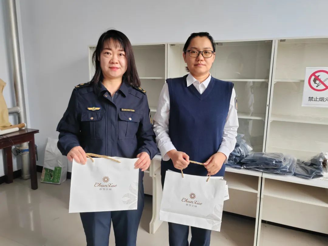 女人与公狍交酡女免费