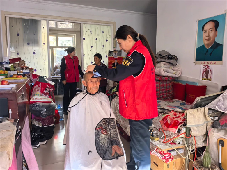 女人与公狍交酡女免费