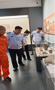 女人与公狍交酡女免费