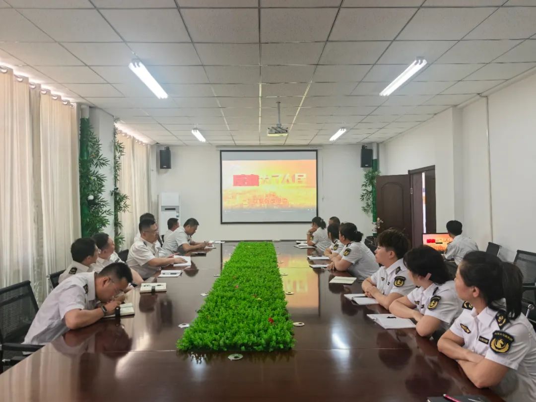 女人与公狍交酡女免费