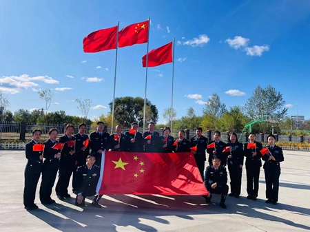 女人与公狍交酡女免费