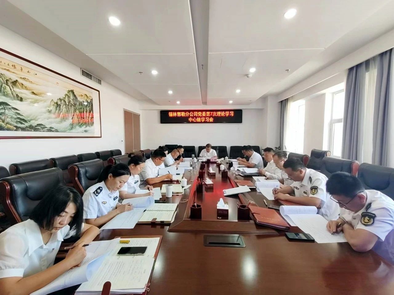 女人与公狍交酡女免费