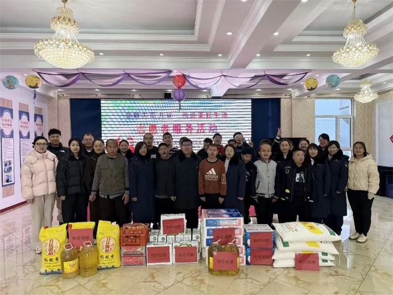 女人与公狍交酡女免费