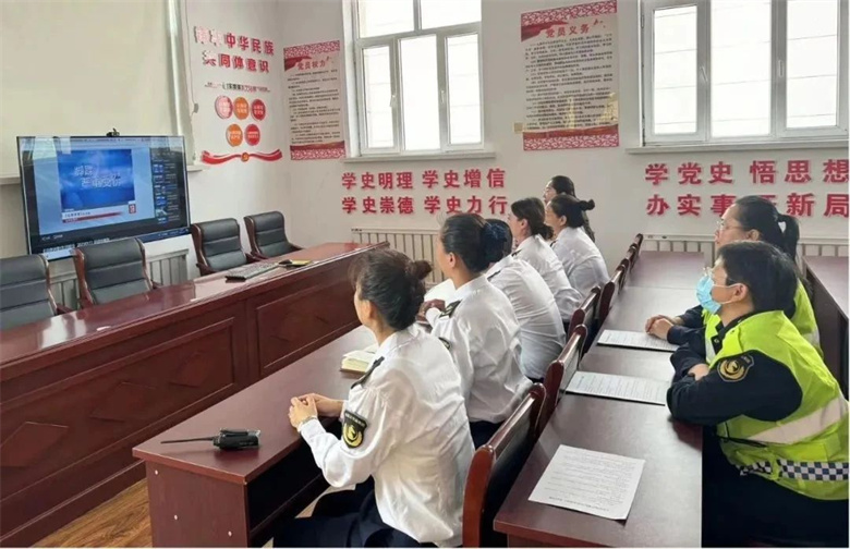 女人与公狍交酡女免费