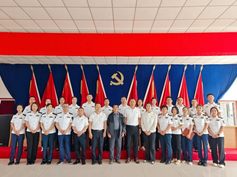 女人与公狍交酡女免费