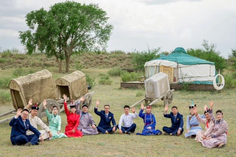 女人与公狍交酡女免费