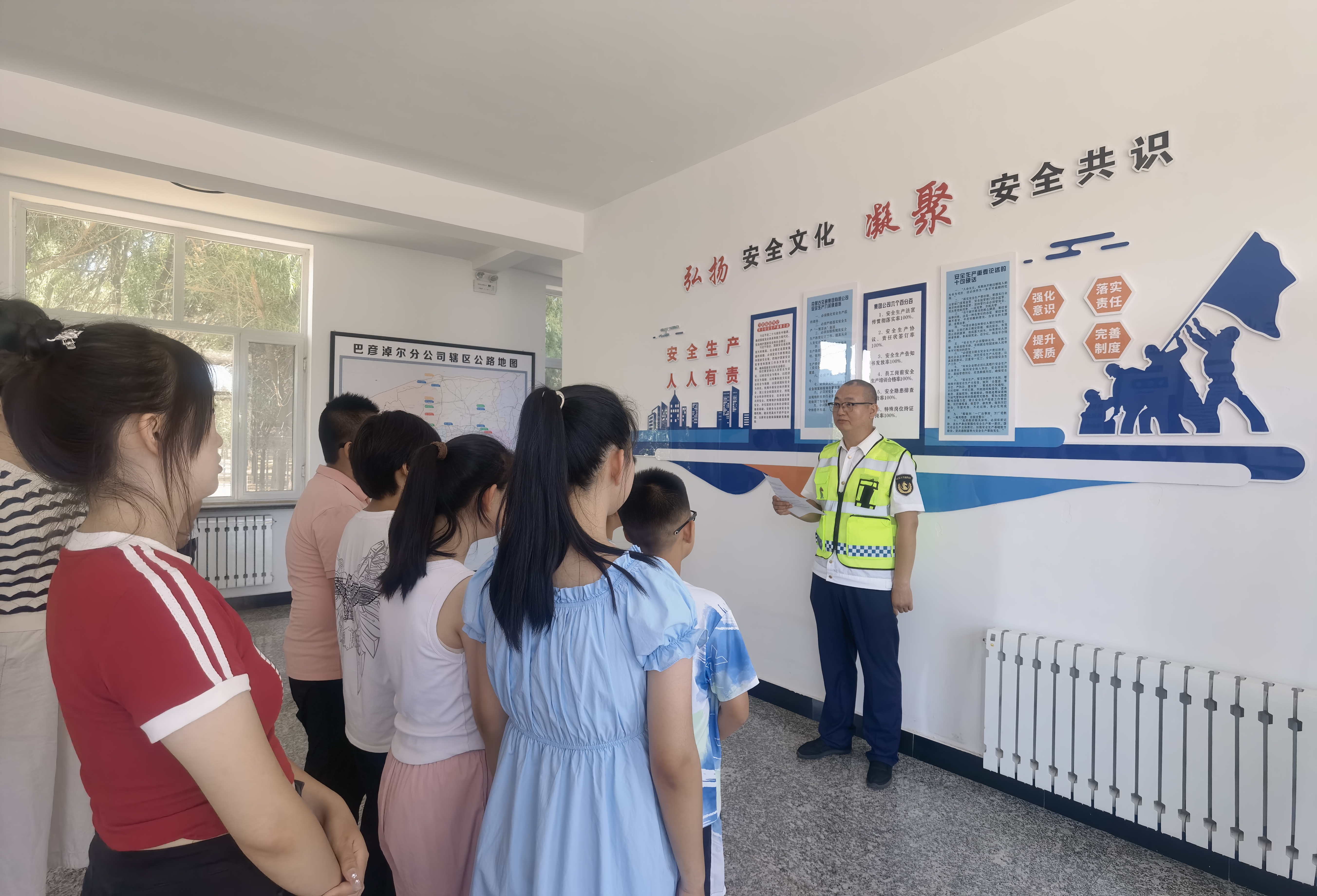 女人与公狍交酡女免费