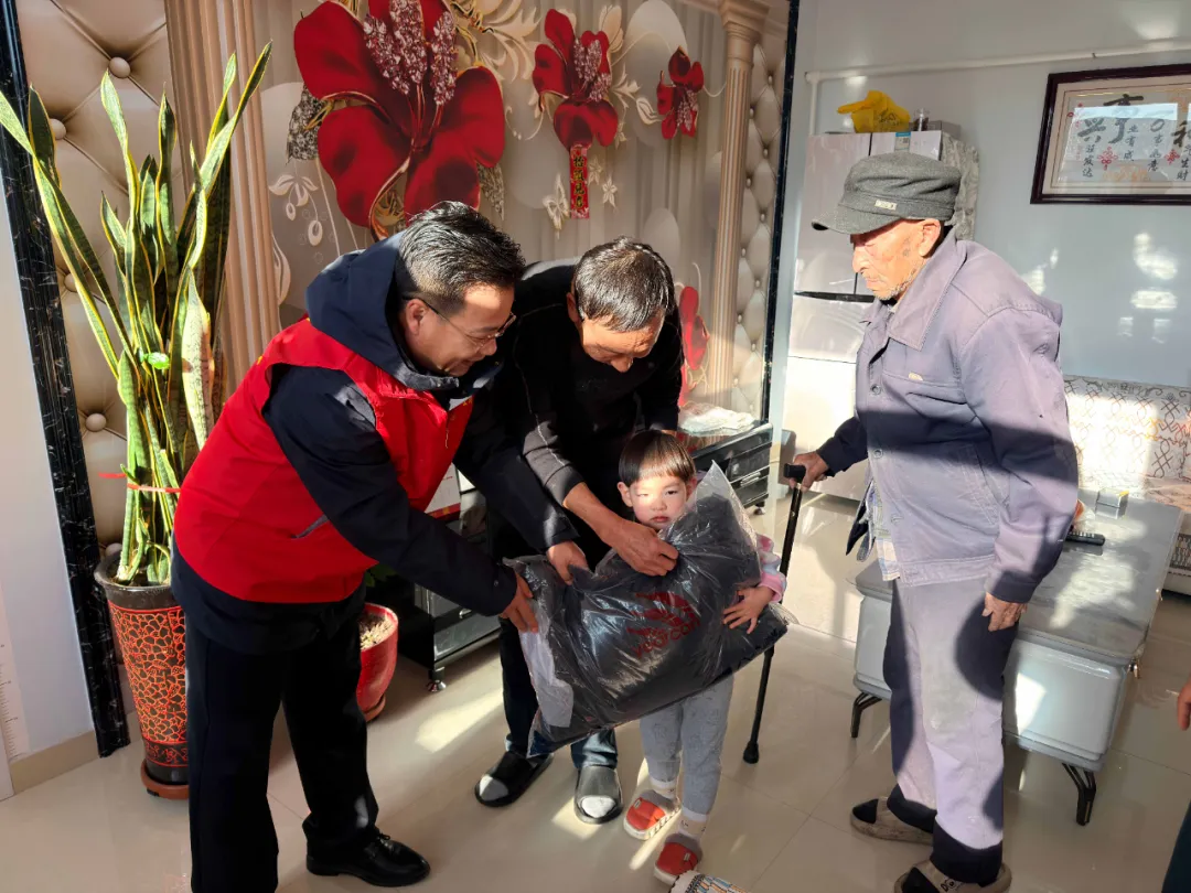 女人与公狍交酡女免费