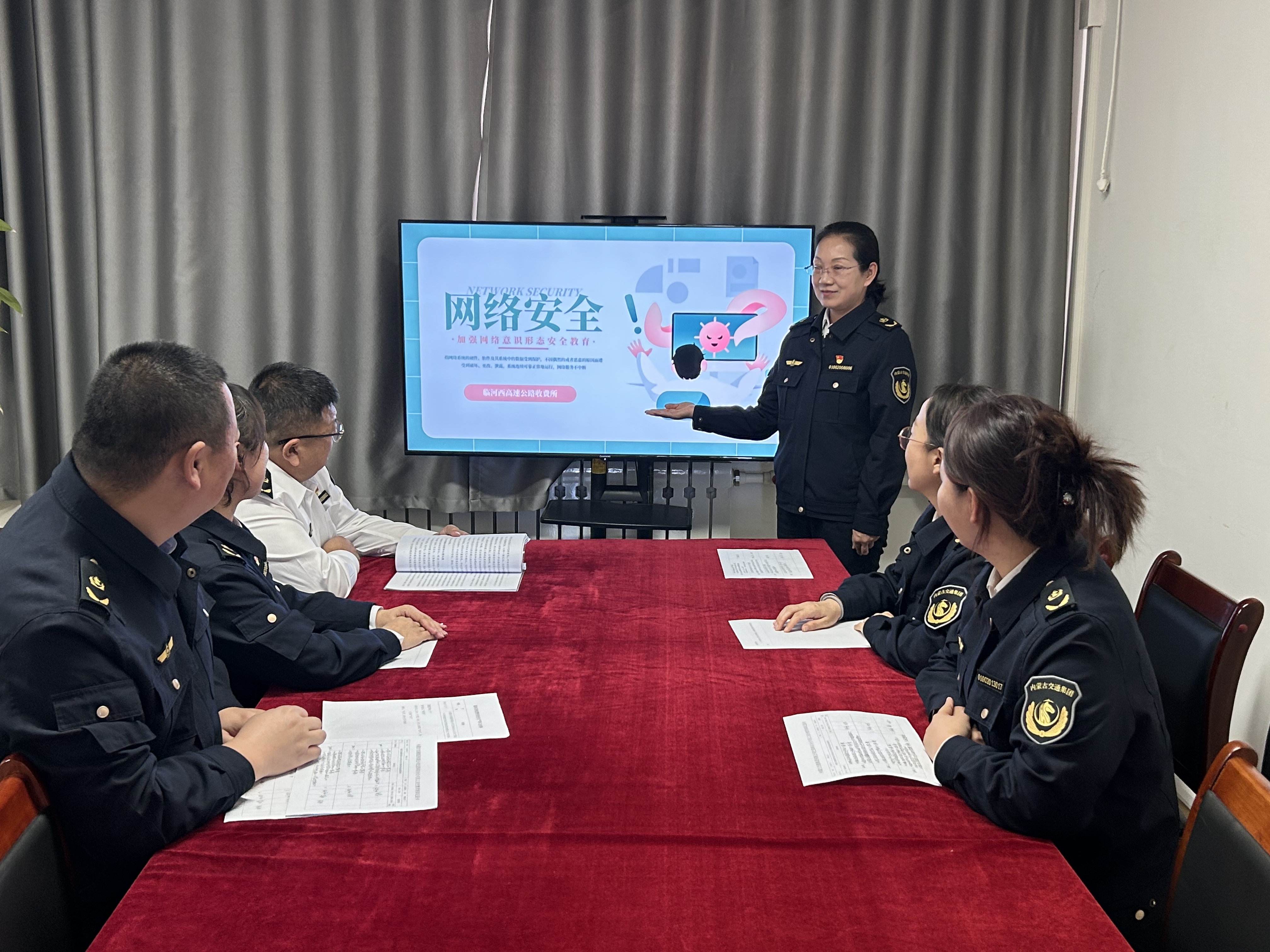 女人与公狍交酡女免费