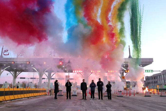 女人与公狍交酡女免费