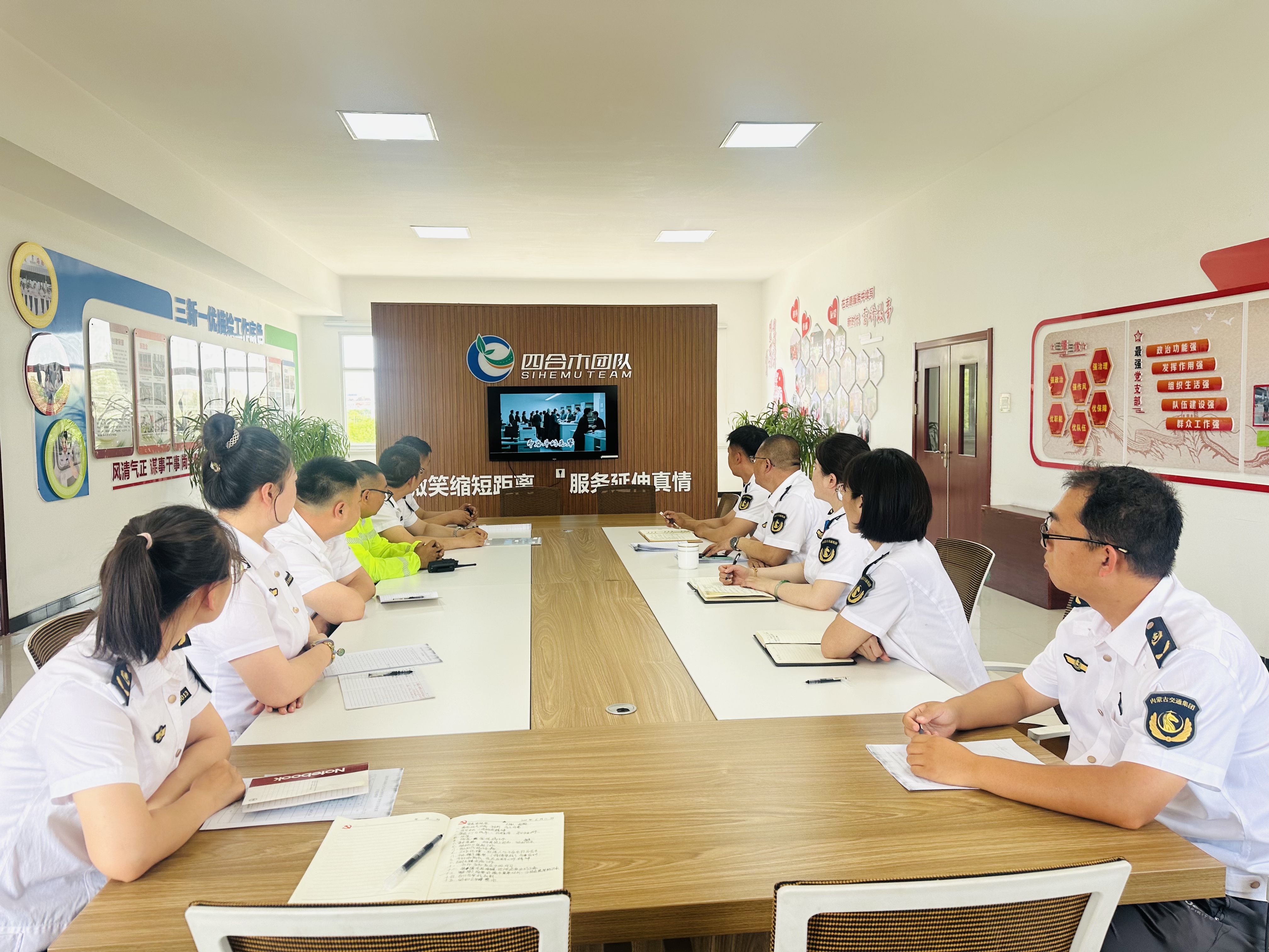 女人与公狍交酡女免费