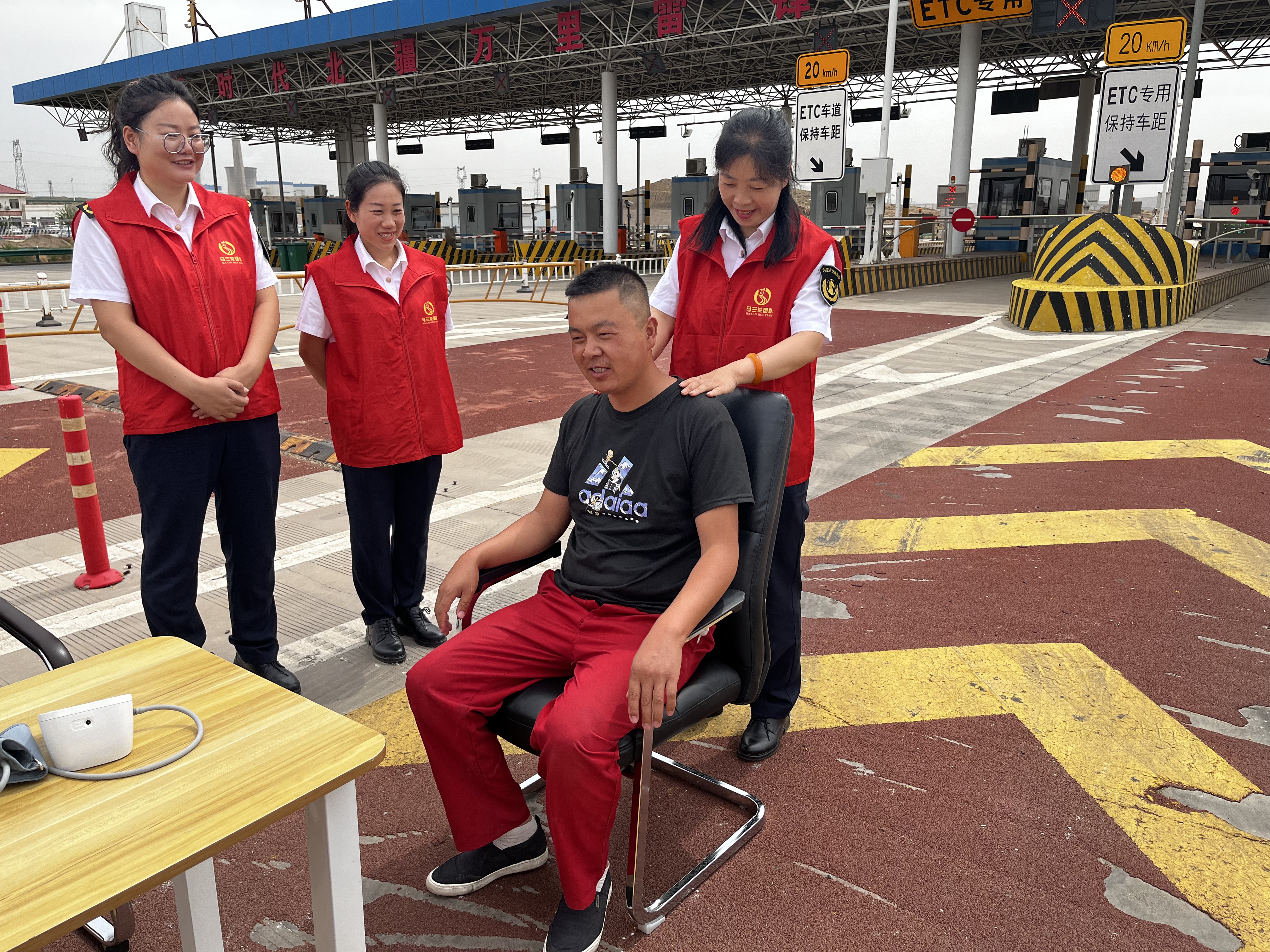 女人与公狍交酡女免费