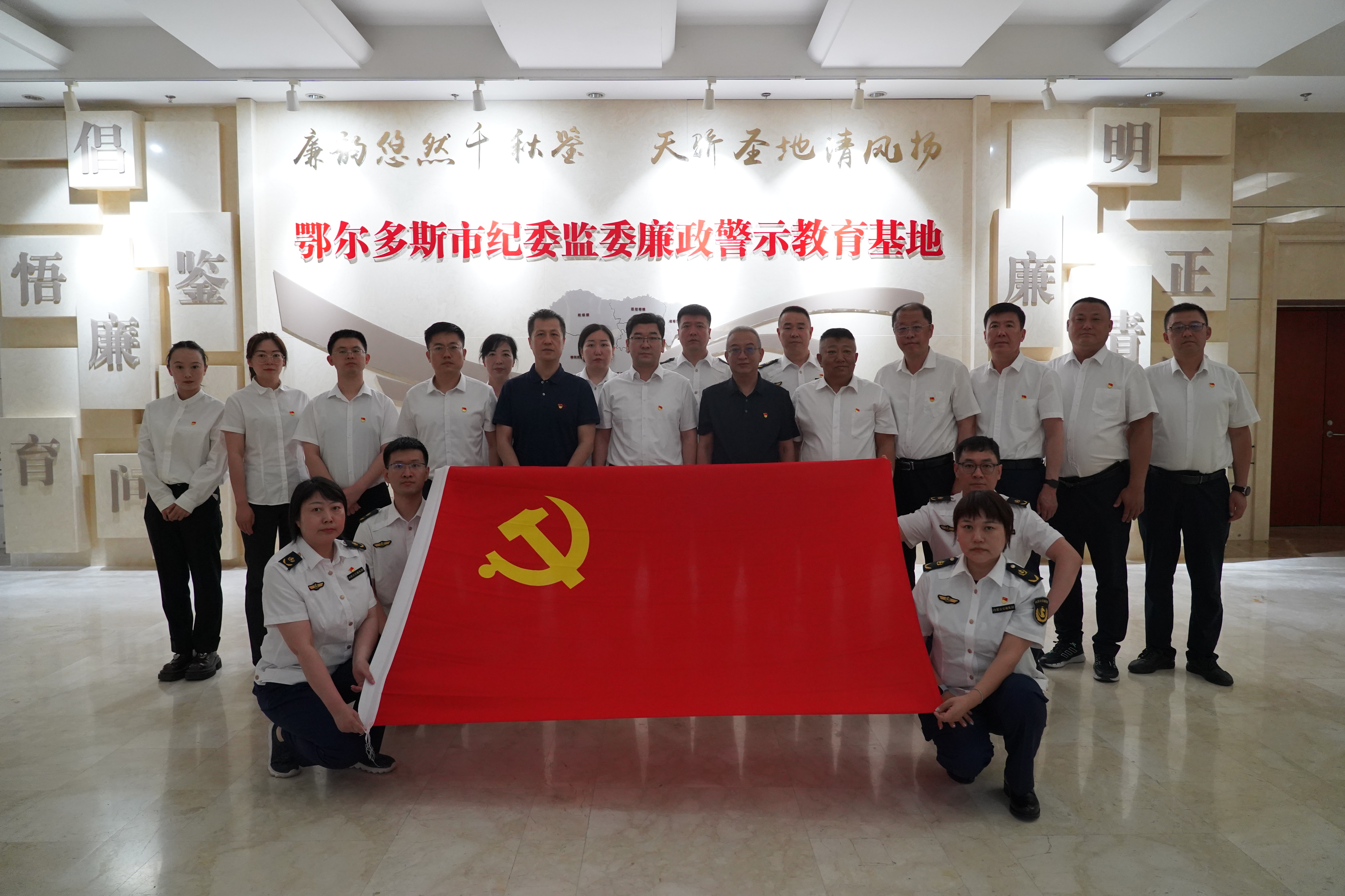 女人与公狍交酡女免费