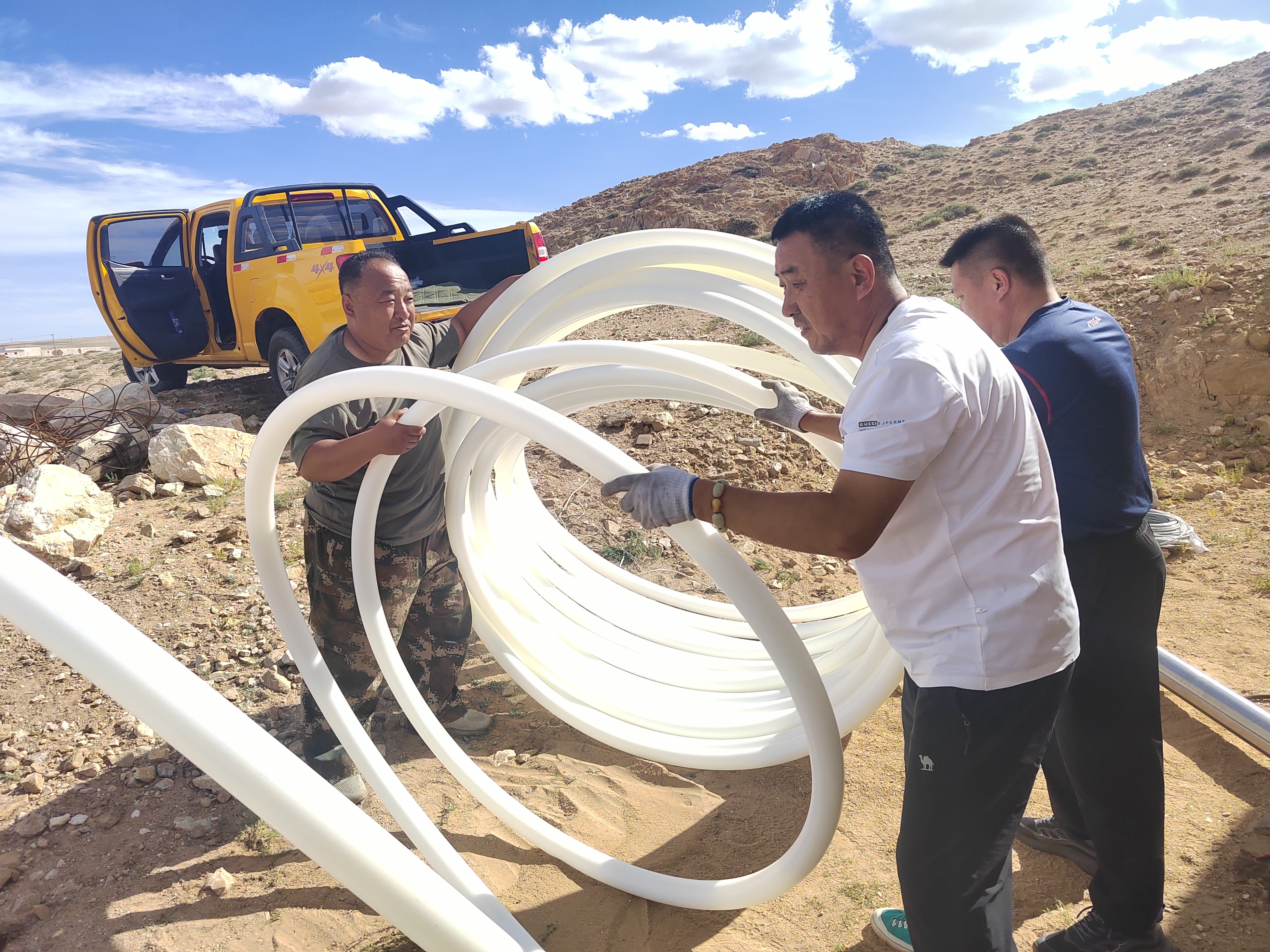 女人与公狍交酡女免费