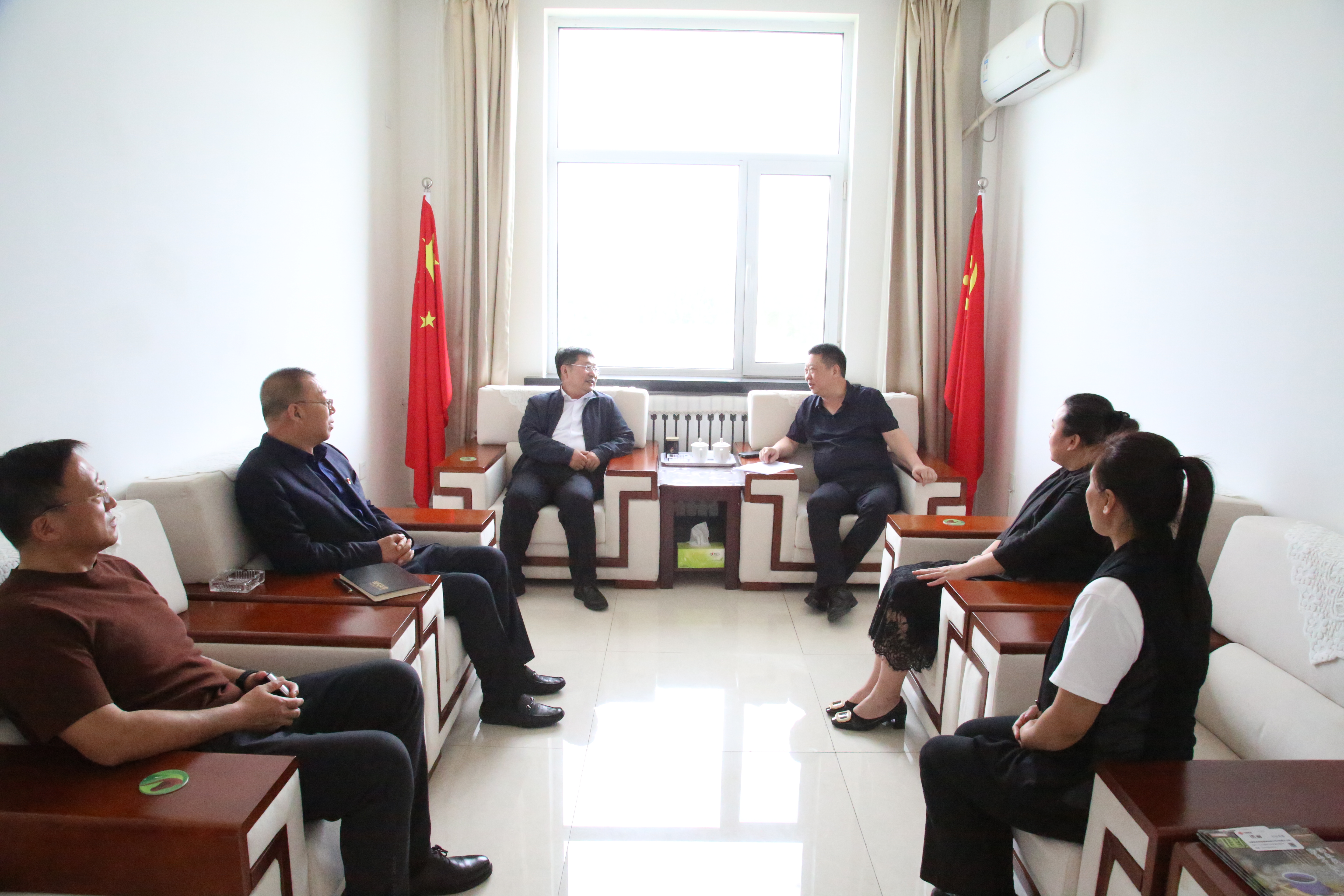 女人与公狍交酡女免费