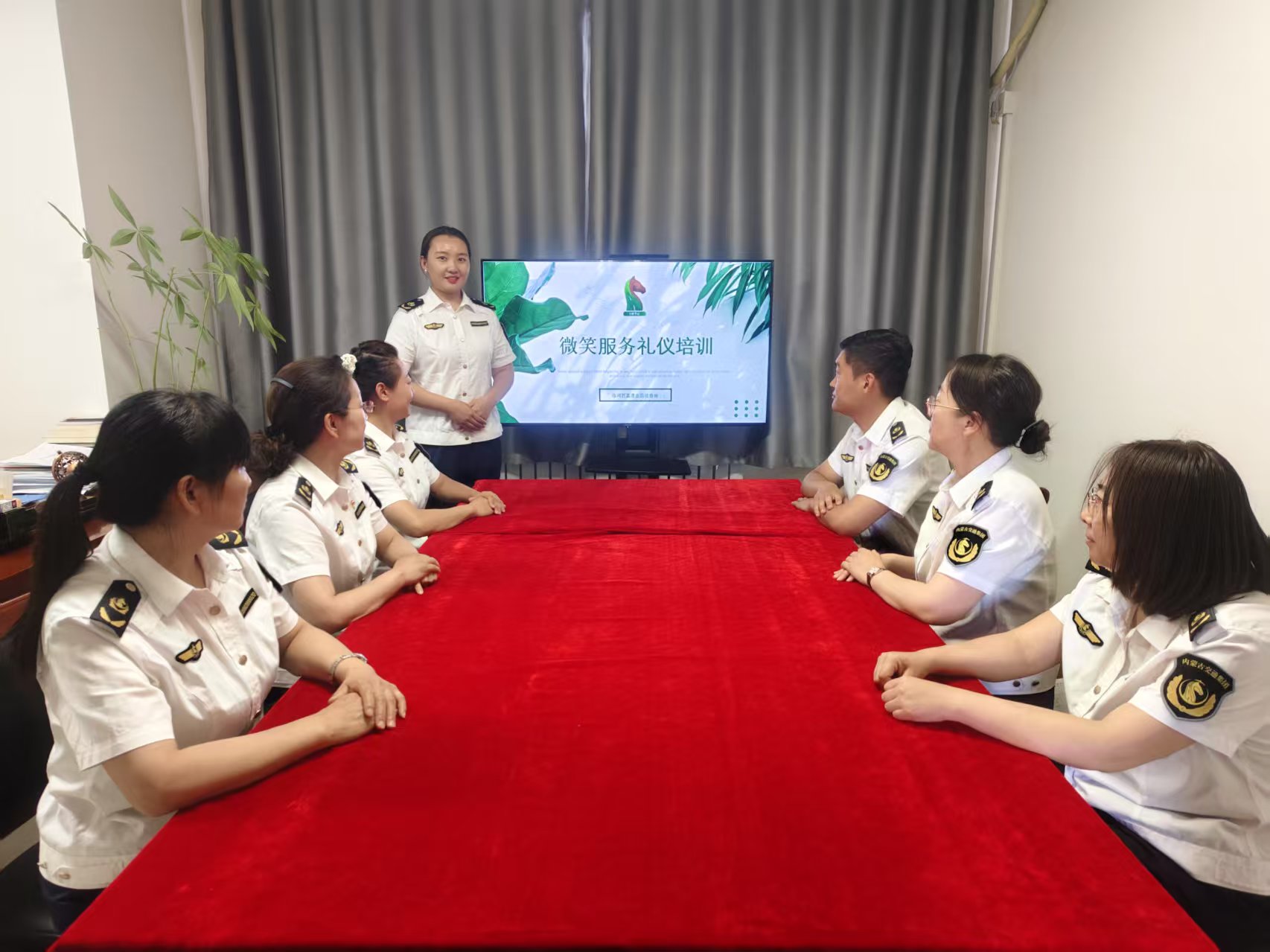 女人与公狍交酡女免费