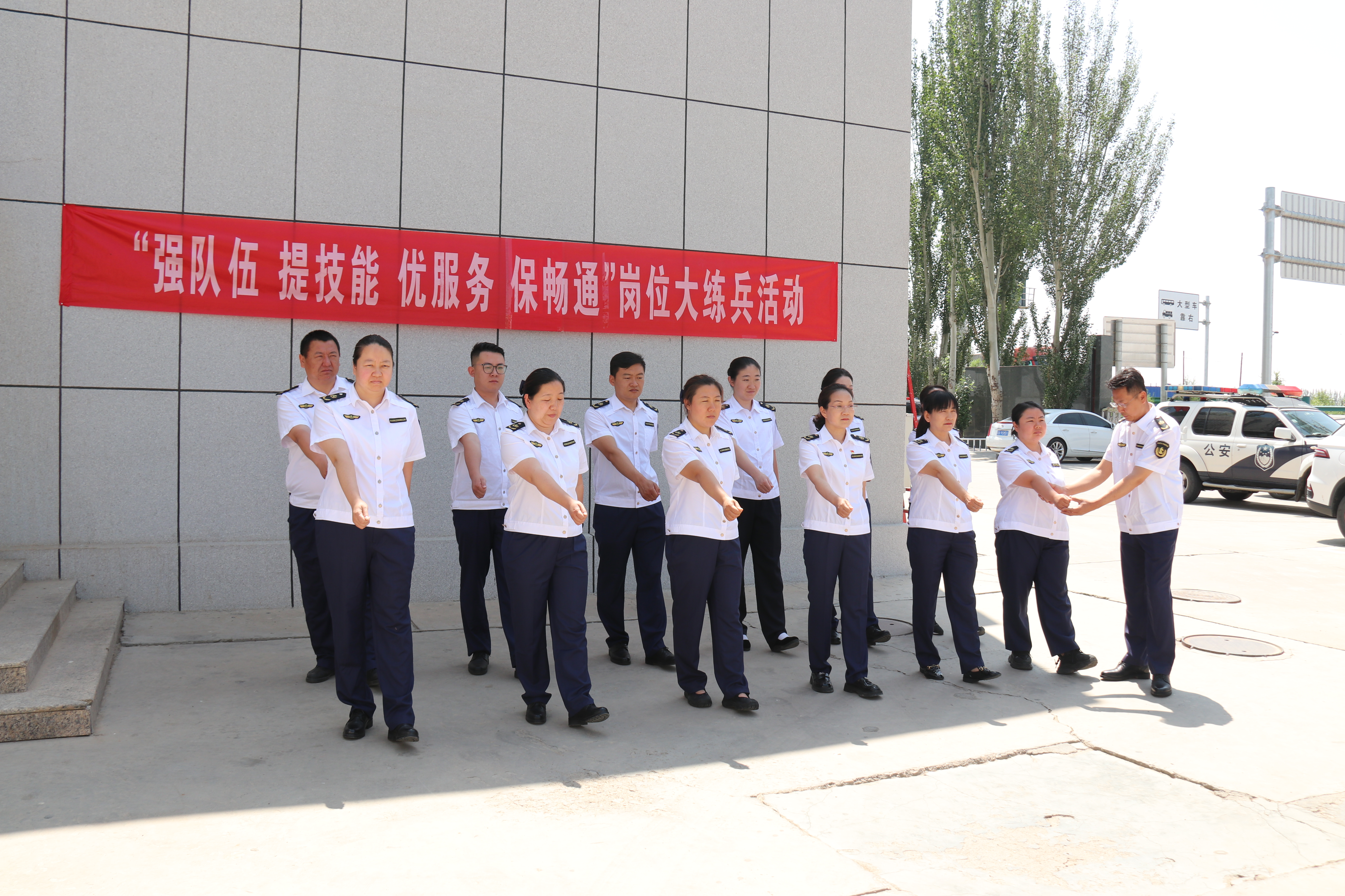 女人与公狍交酡女免费