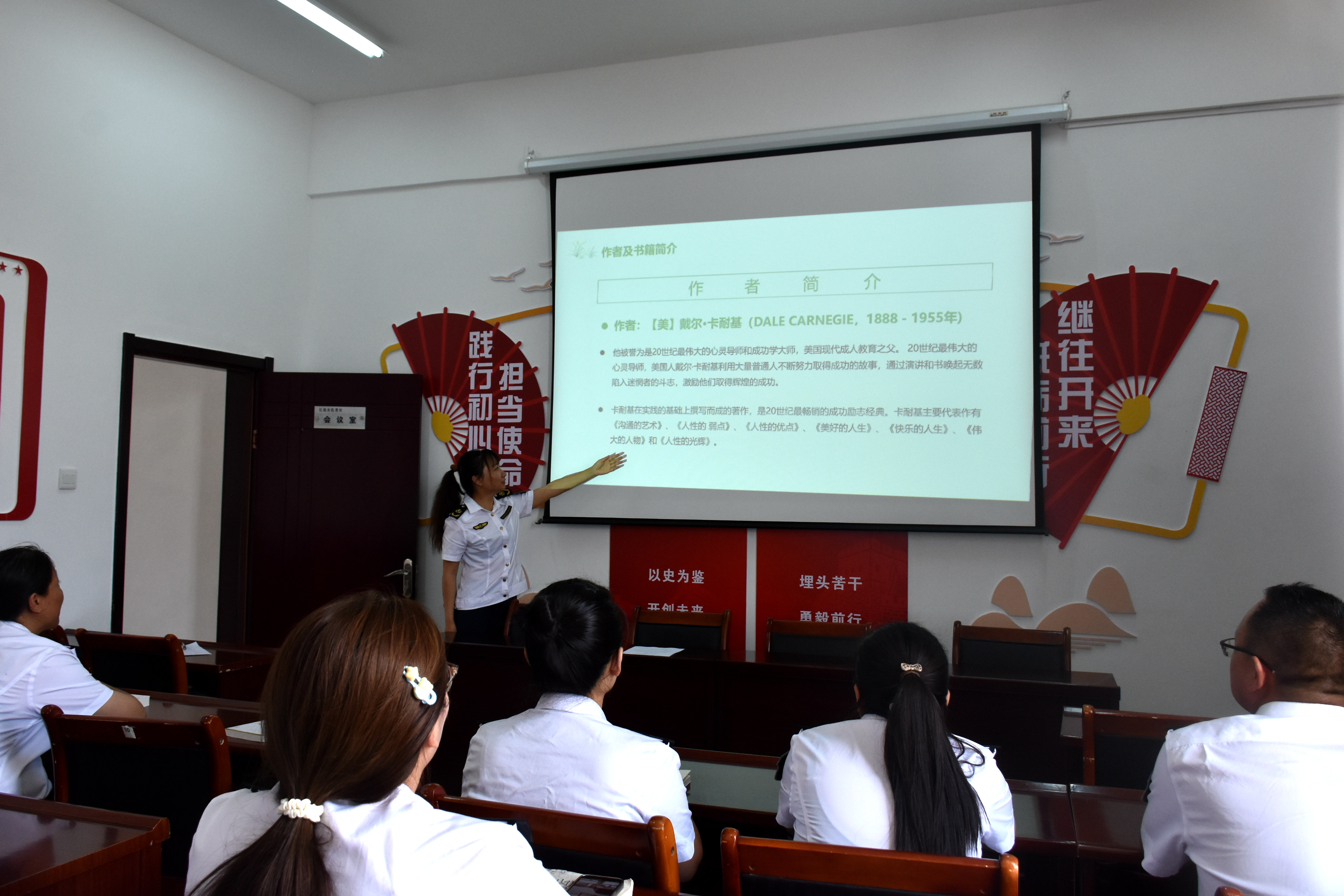 女人与公狍交酡女免费