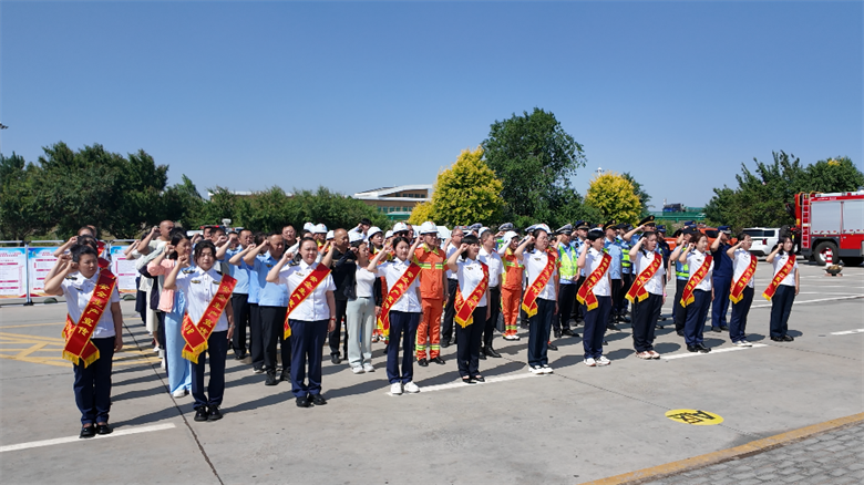 女人与公狍交酡女免费