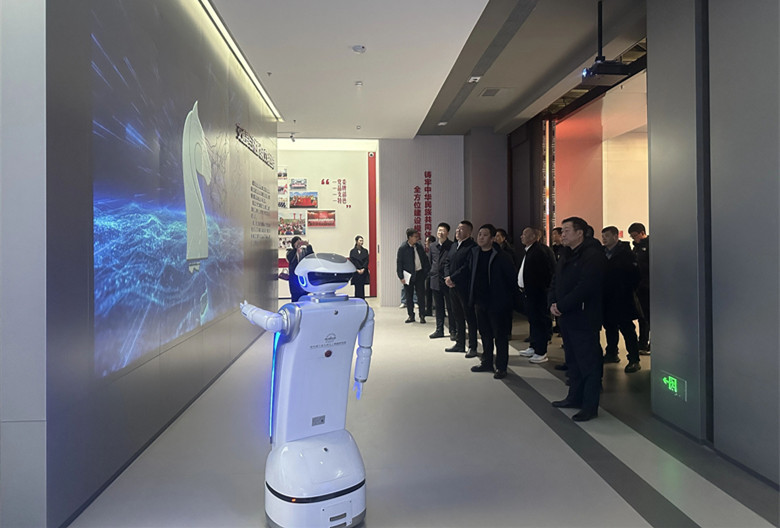 女人与公狍交酡女免费