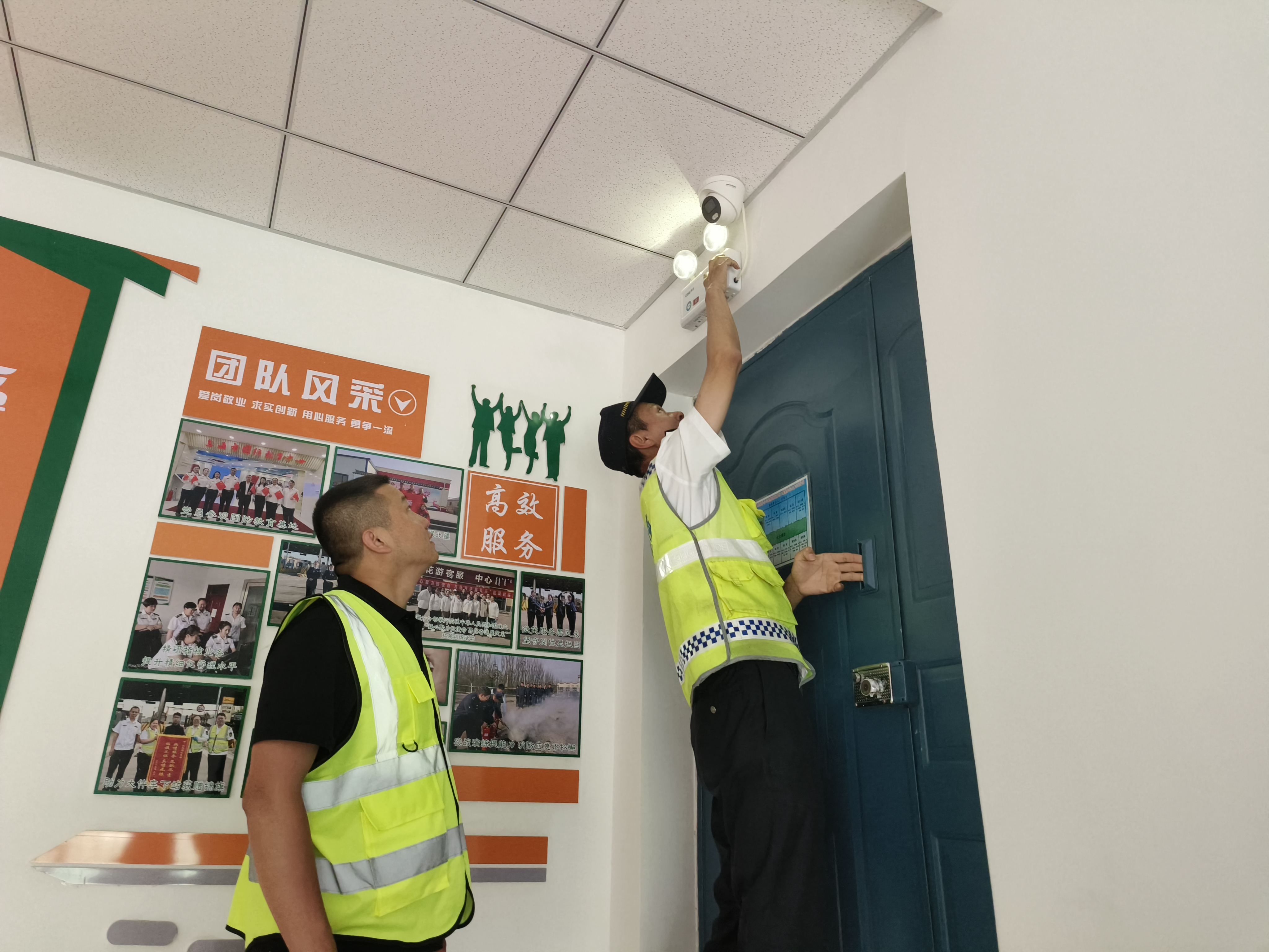 女人与公狍交酡女免费